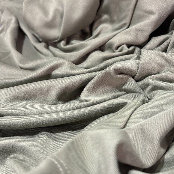 The Nike Tee Training DRI-FIT crewneck muscle, Swoosh logo, athletic,lightweight - Picture 6 of 8